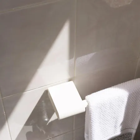 Sea La Vie, 5 Minuti Dalla Cinta Apartament